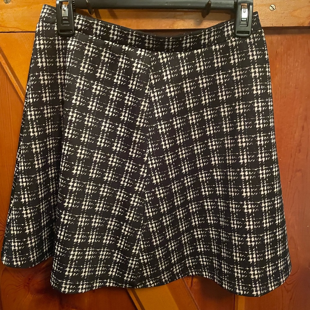 Lily Rose juniors women skater skirt. Medium. Checkered. Good condition